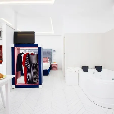 Pupatella Luxury Apartment Sorrento