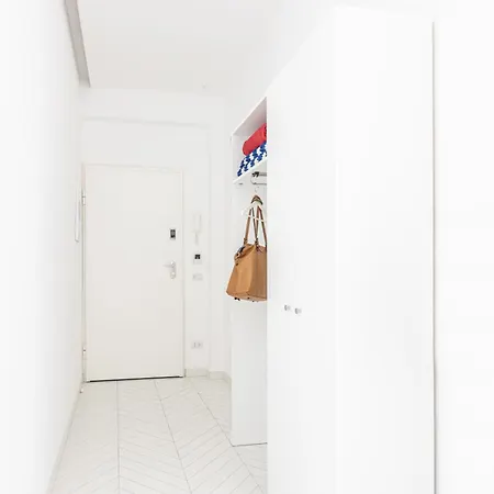 아파트 Pupatella Luxury